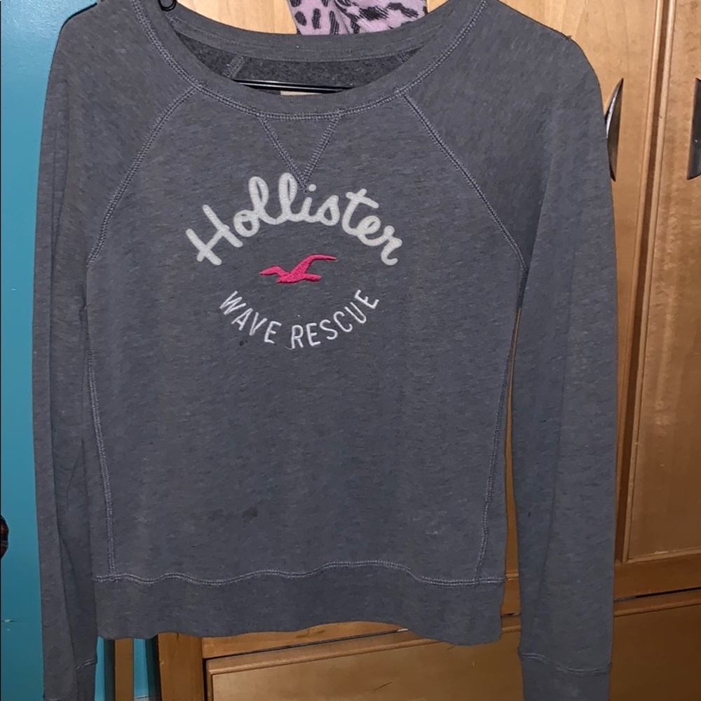 HOLLISTER pullover